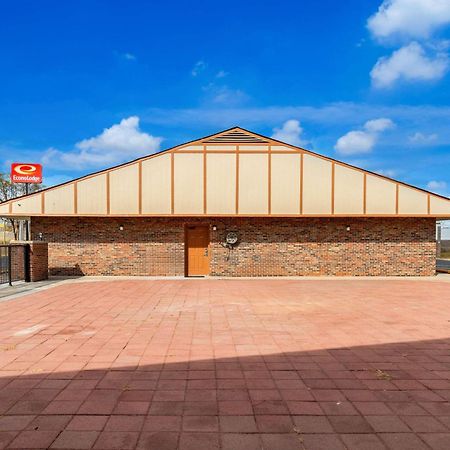 Econo Lodge Cornersville Exterior photo